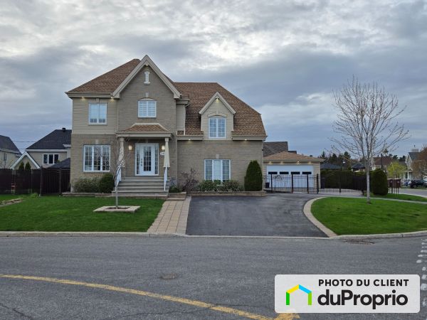248 place de la Prucheraie, Ste-Marthe-Sur-Le-Lac for sale