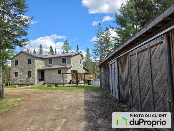 612 route 323 Nord, St-André-Avellin for sale