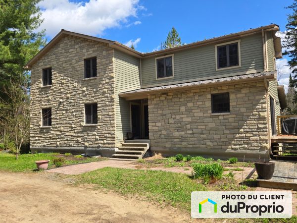 612 route 323 Nord, St-André-Avellin for sale