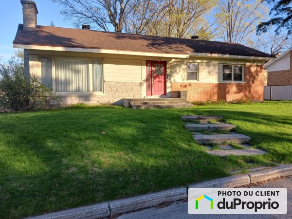 2981 rue de Montréal, Ste-Foy for sale