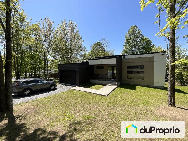 141 8e Avenue, Windsor for sale