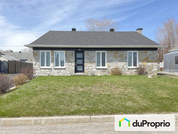 233 rue Charlebois, Beauport for sale