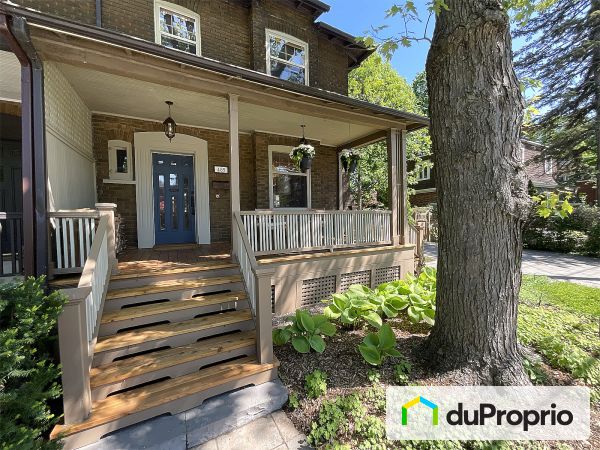 485 rue Logan, St-Lambert for sale