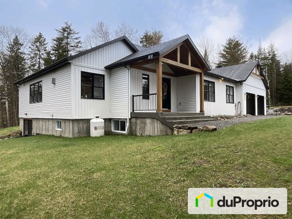 151 rue Lanthier, St-Hippolyte for sale