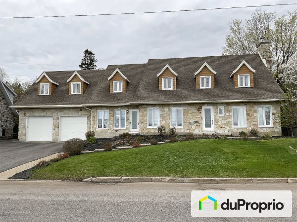 2475, rue des Tours, Charlesbourg à vendre