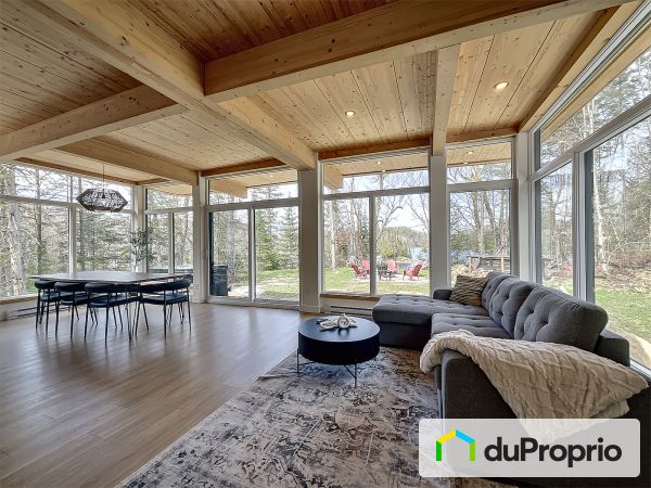 29, chemin de la Montée Jean-Marc, Lac-Ste-Marie à vendre