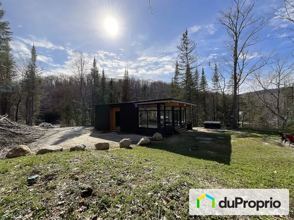 29 chemin de la Montée Jean-Marc, Lac-Ste-Marie for sale