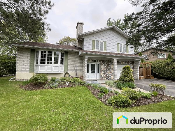 912, rue Deslauriers, Ste-Therese à vendre