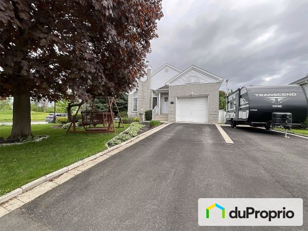 713 rue Odile, Fabreville for sale