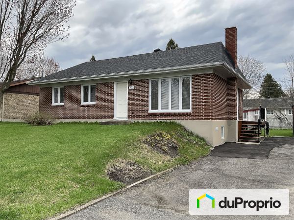 1422, rue Tardivel, Ste-Foy à vendre