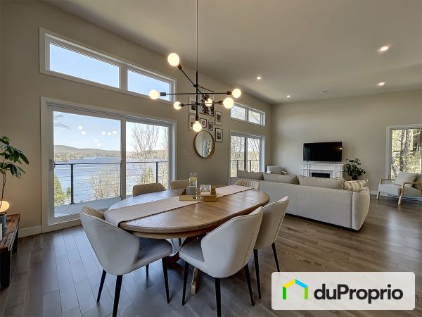 2033 chemin Tour-du-Lac Sud, St-Raymond for sale
