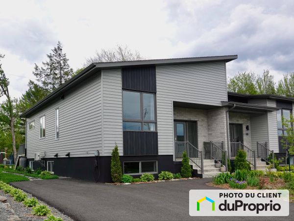 437, rue des Écoliers, Granby à vendre