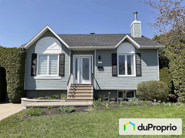 665 rue Ardouin, Beauport for sale