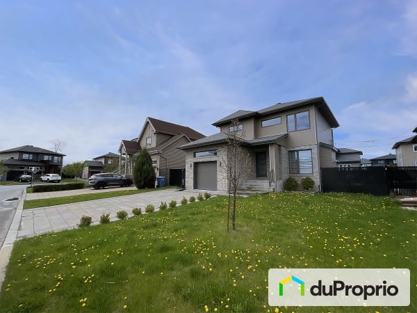 68 rue du Manoir, Pointe-des-Cascades for sale