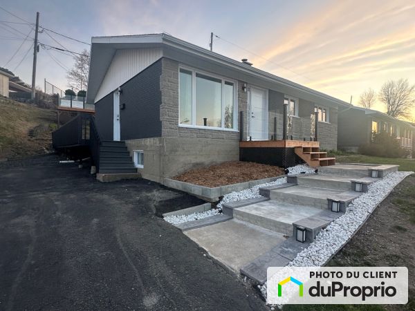 218 rue de la Seigneurie, Lévis for sale