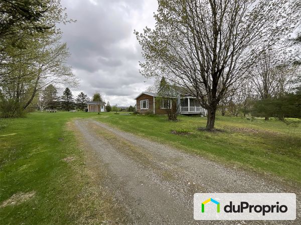 86 rang Saint-Guillaume, St-Léon-De-Standon for sale