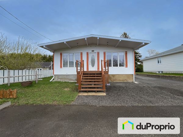 75 rue Saint-Charles, Ste-Luce (Luceville) for sale