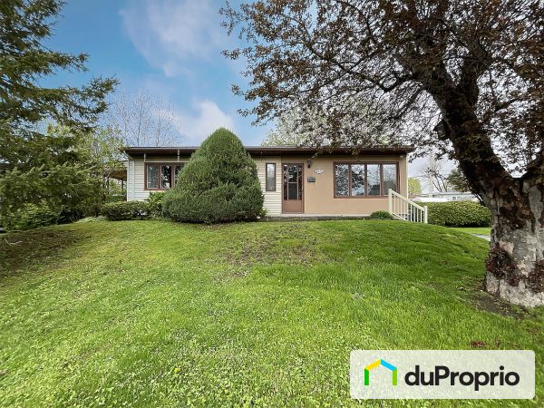 8775 rue Duceppe, St-François for sale