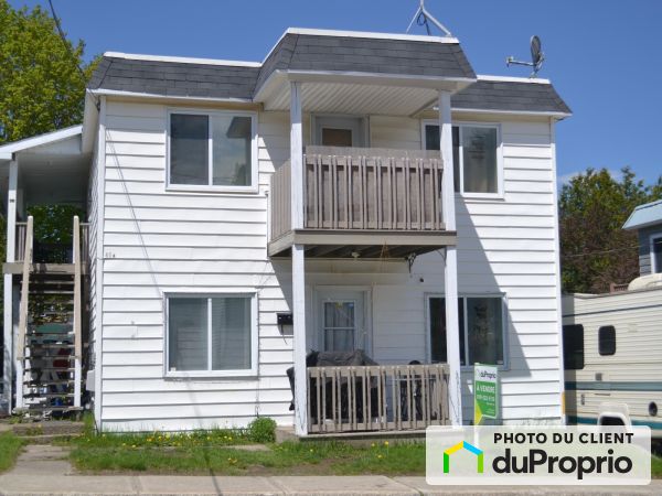44, 46, 46A rue Saint-André, Ste-Agathe-Des-Monts for sale