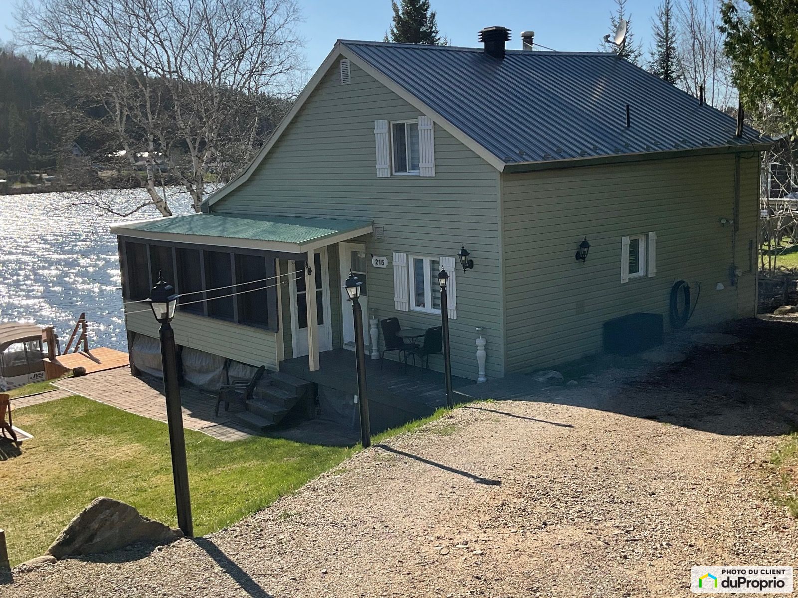 215 Chemin Du Lac Saint Louis — photo 1