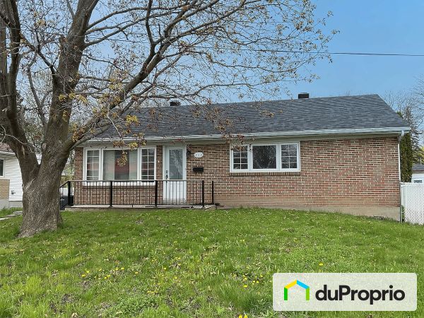 319 rue Valois, Vaudreuil-Dorion for sale