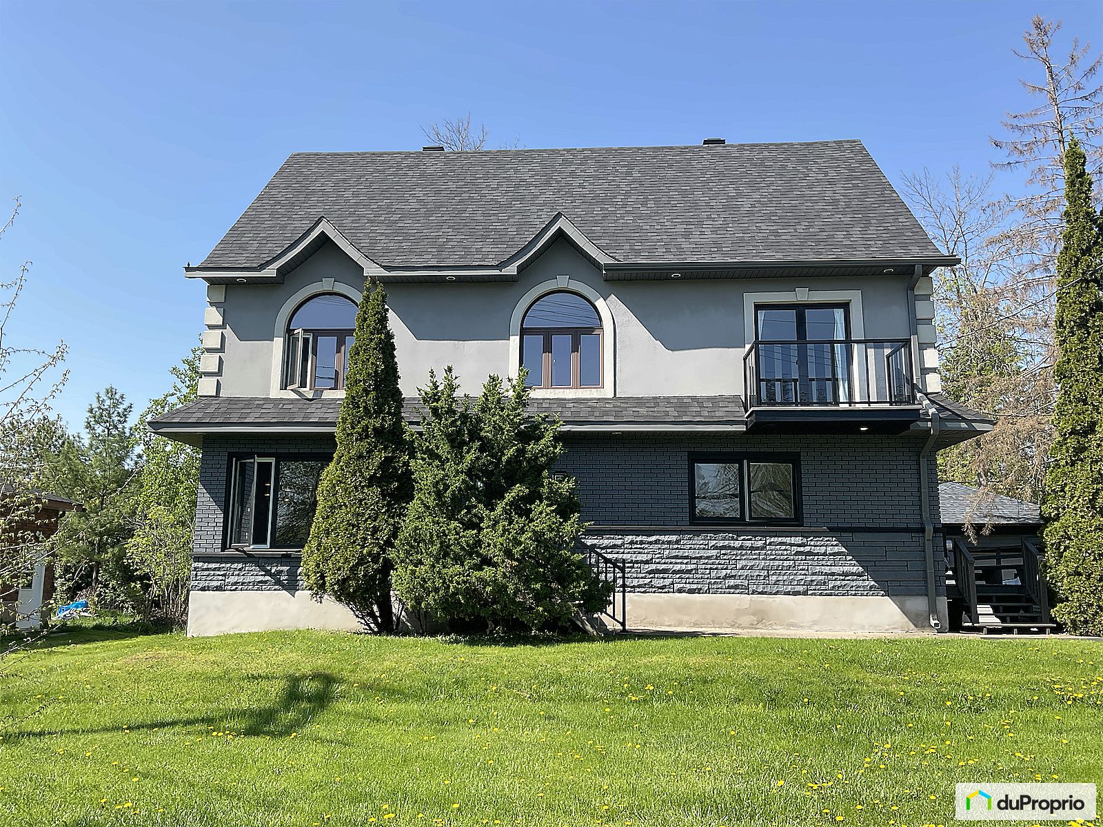 9 Rue Proulx — photo 1