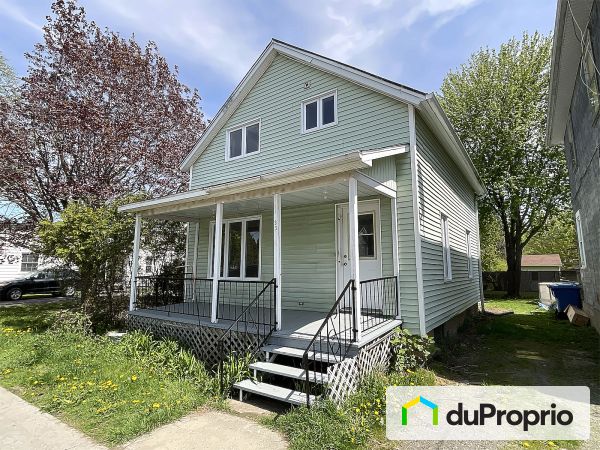 33 rue Bouchette, Huntingdon for sale