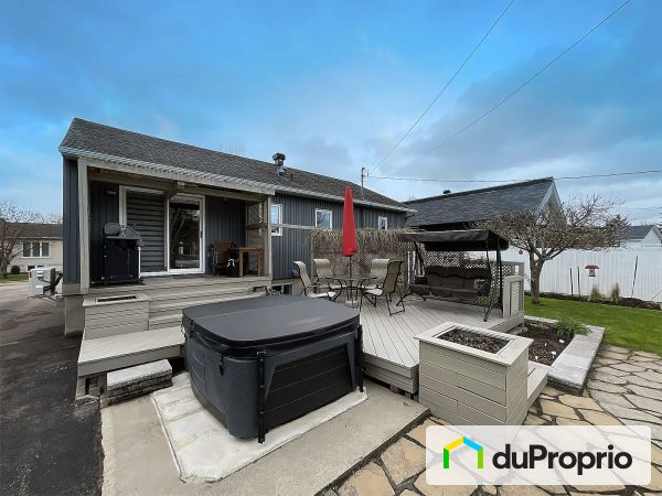 3174, rue des Chèvrefeuilles, Jonquière (Arvida) à vendre