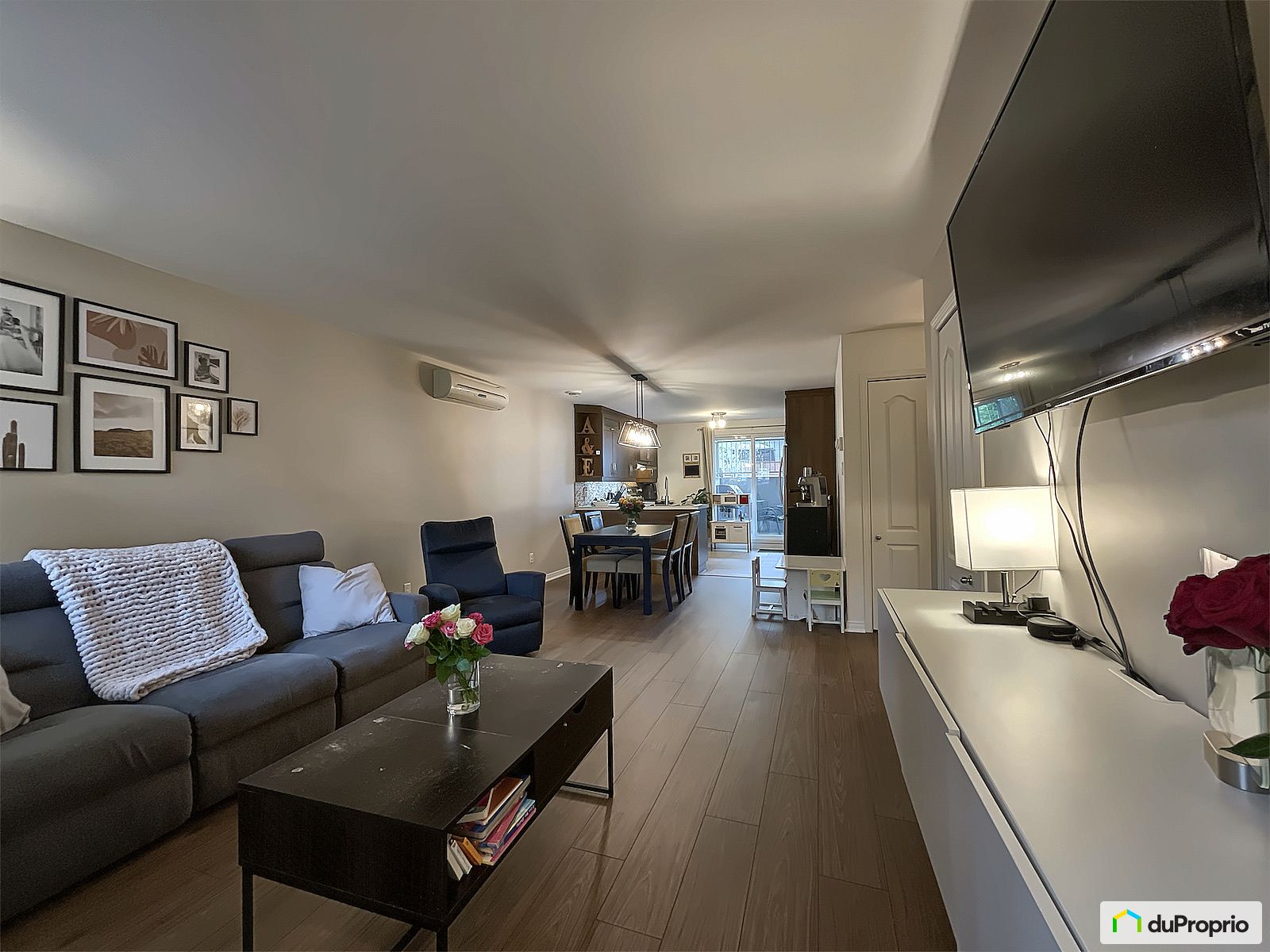 61 38E Avenue Ouest — photo 1