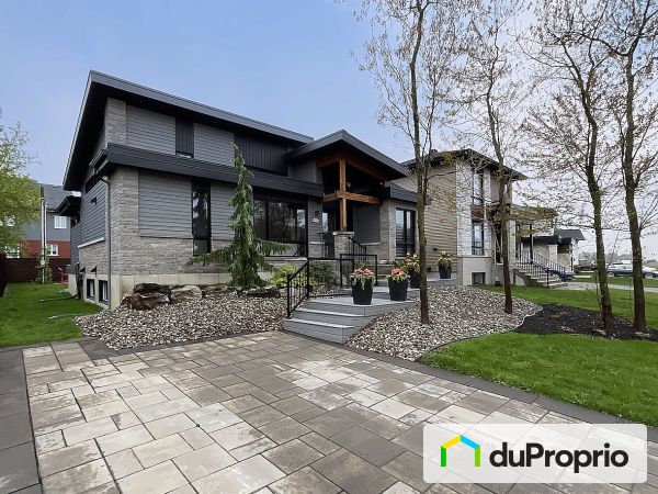 2155 avenue Jeanne-Daigle, St-Hyacinthe for sale