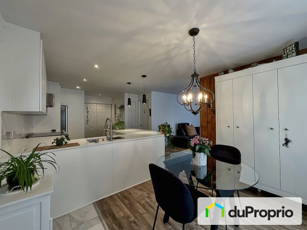 50, rue de l&#39;Église, Chambly à vendre