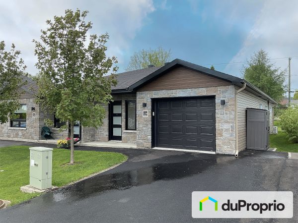 238 rue Alexandre-Rodrigue, Gatineau (Buckingham) for sale