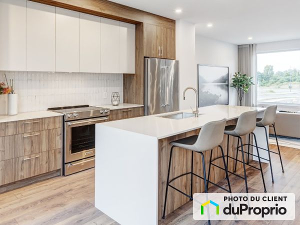 1000 avenue des Bois, Ste-Dorothée à vendre
