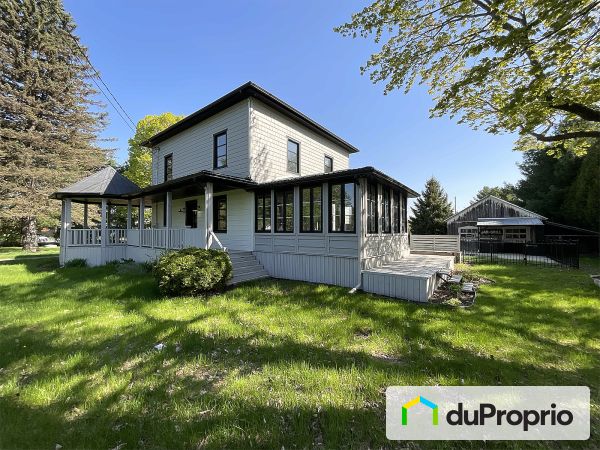 540, rue Principale, St-Roch-De-Richelieu à vendre