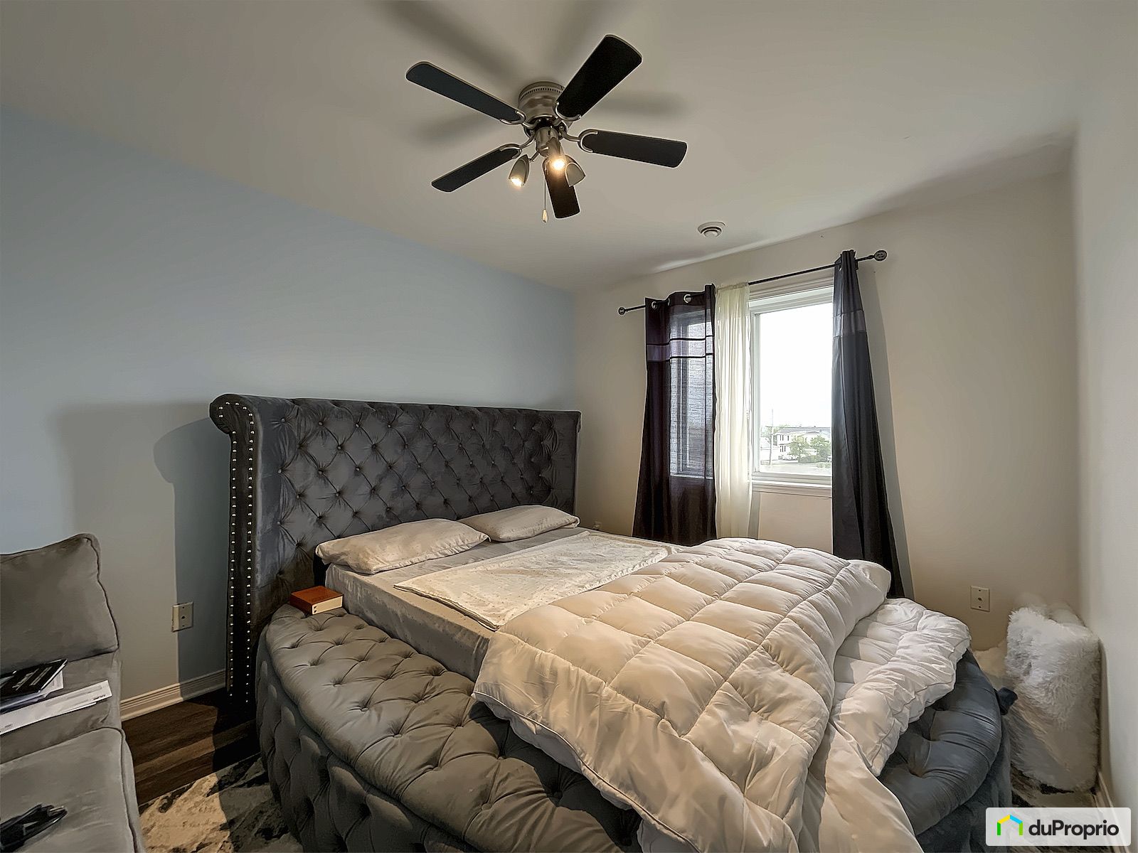 1220 Place Rochefort — photo 2