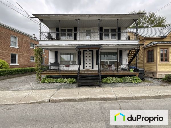 561-563, rue Saint-Jean-Baptiste, Nicolet à vendre
