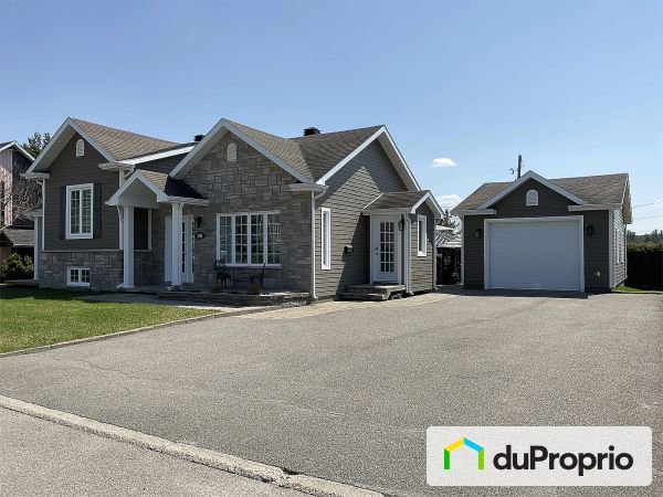 1155, rue de Vimy, Chicoutimi (Chicoutimi-Nord) à vendre