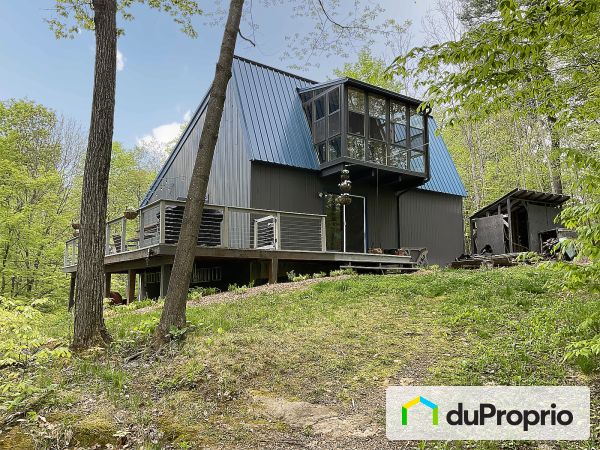 Vue arrière - 16, rue d&#39;Inuvik, Cantley à vendre