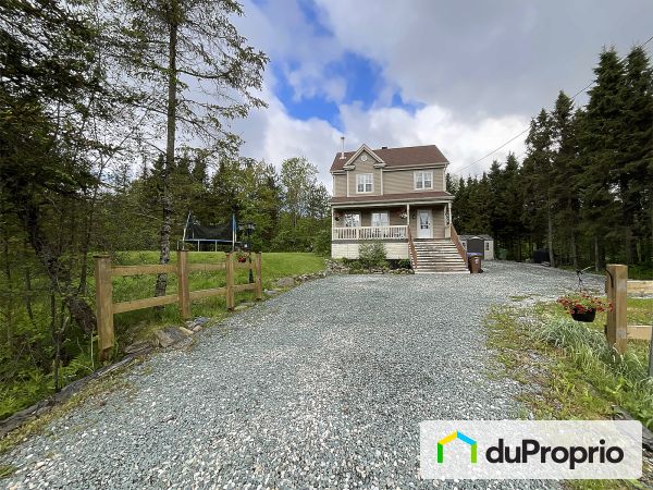 215 rue des Ancêtres, St-Denis-De-Brompton for sale