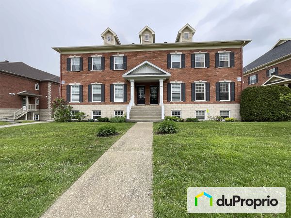 1047 rue du moulin, Magog for sale