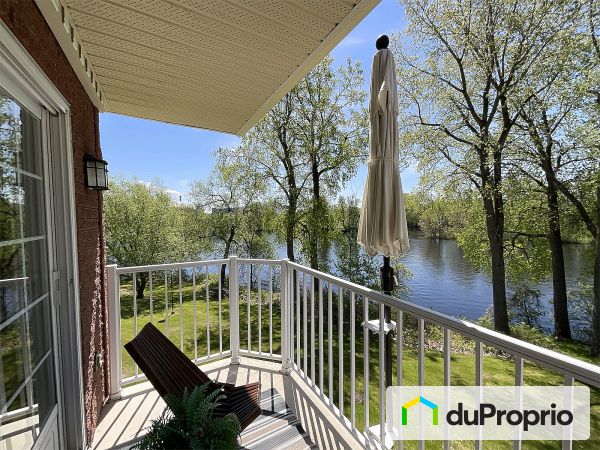 Balcony - 301-115 rue Perreault, Trois-Rivières (Cap-De-La-Madeleine) for sale