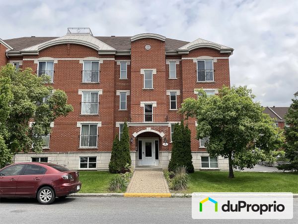 1-6435, rue des Bernard-Racicot, Longueuil (St-Hubert) à vendre