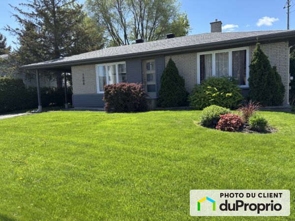 1008 rue Saint-Jacques, St-Jean-sur-Richelieu (St-Jean-sur-Richelieu) for sale