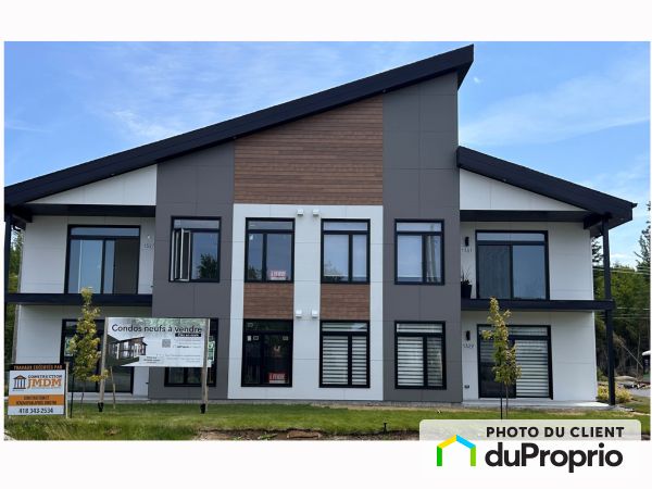 1327 avenue d&#39;Argenteuil, Alma à vendre