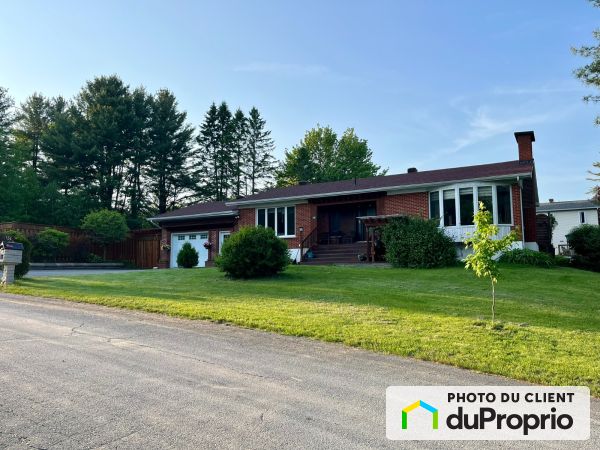 154 2e Avenue, Cleveland for sale