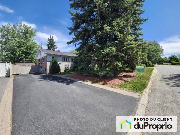 1195 rue de Grand Pré, Duvernay à vendre