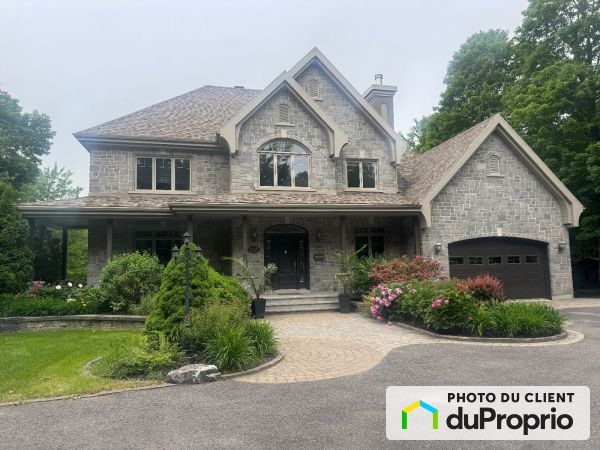 1135 rue Sainte-Hélène, St-Jean-Chrysostome for sale