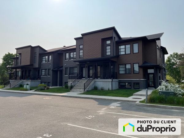 3-1015 rue Labelle, Mont-Tremblant (St-Jovite) for sale