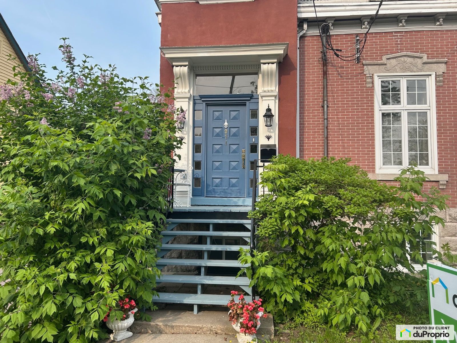 971 Rue Saint Louis — photo 1