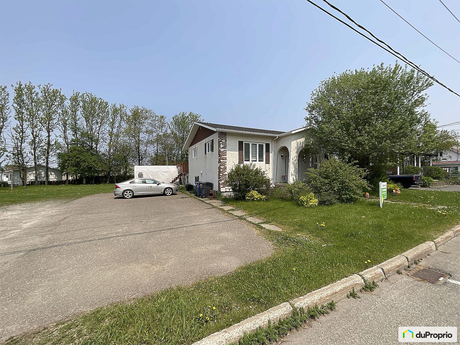 470 Rue Saint Pierre — photo 1